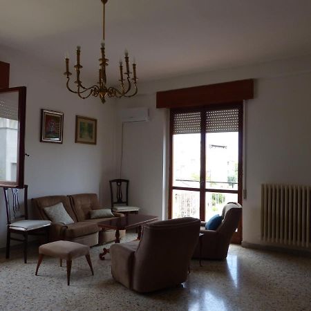 Ferienwohnung The Old Man And The Sea Brindisi Exterior foto