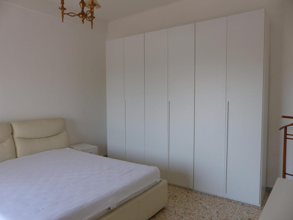 Ferienwohnung The Old Man And The Sea Brindisi Exterior foto